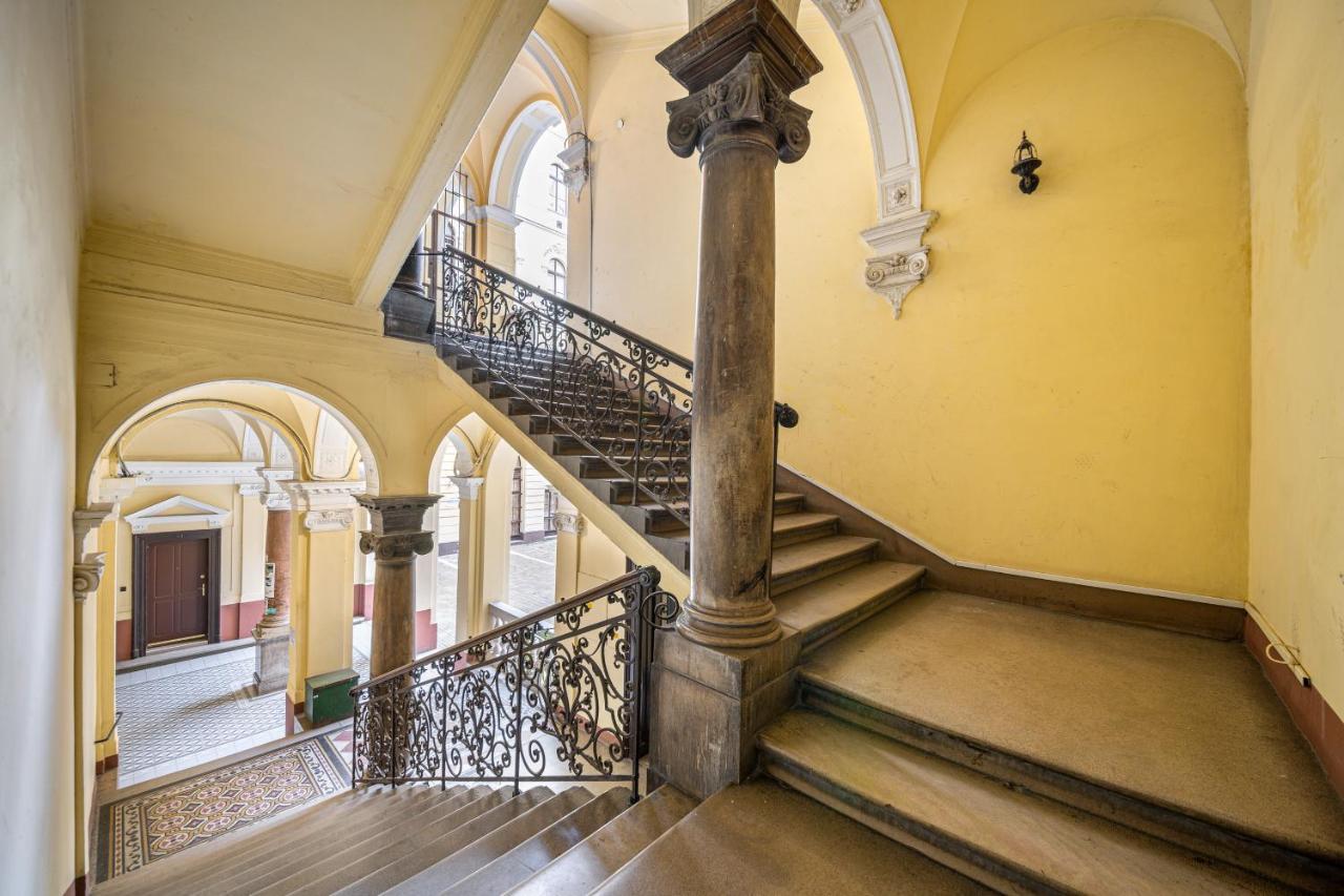 Apartments Next To The Synagogue Budapest Exterior photo
